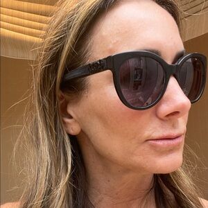 AUTHENTIC CHANEL Black matte Sunglasses with Raised CC Logo